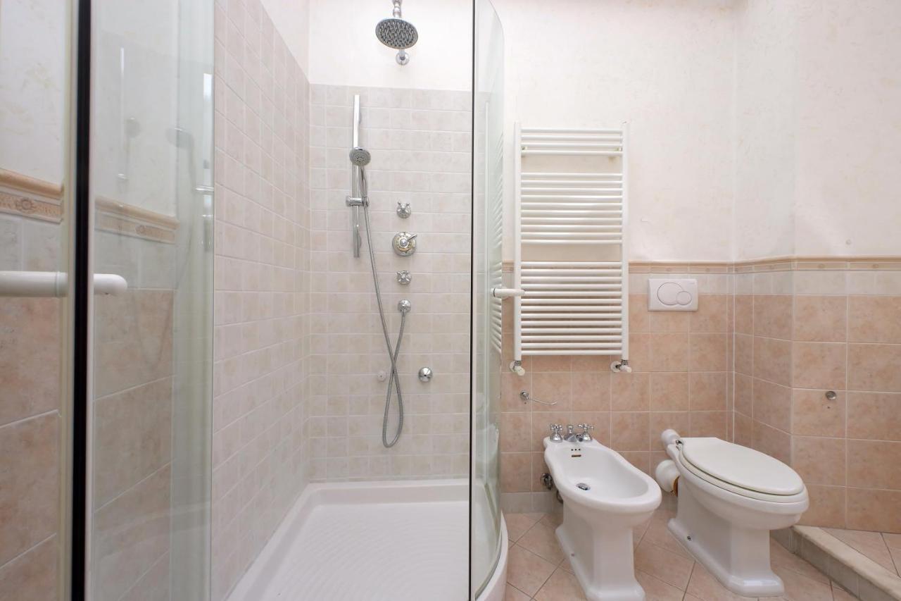 Divine Vatican View Apartment โรม ภายนอก รูปภาพ